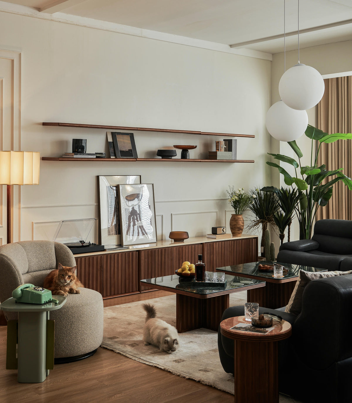 Hotel Paradiso Single Wall Shelf